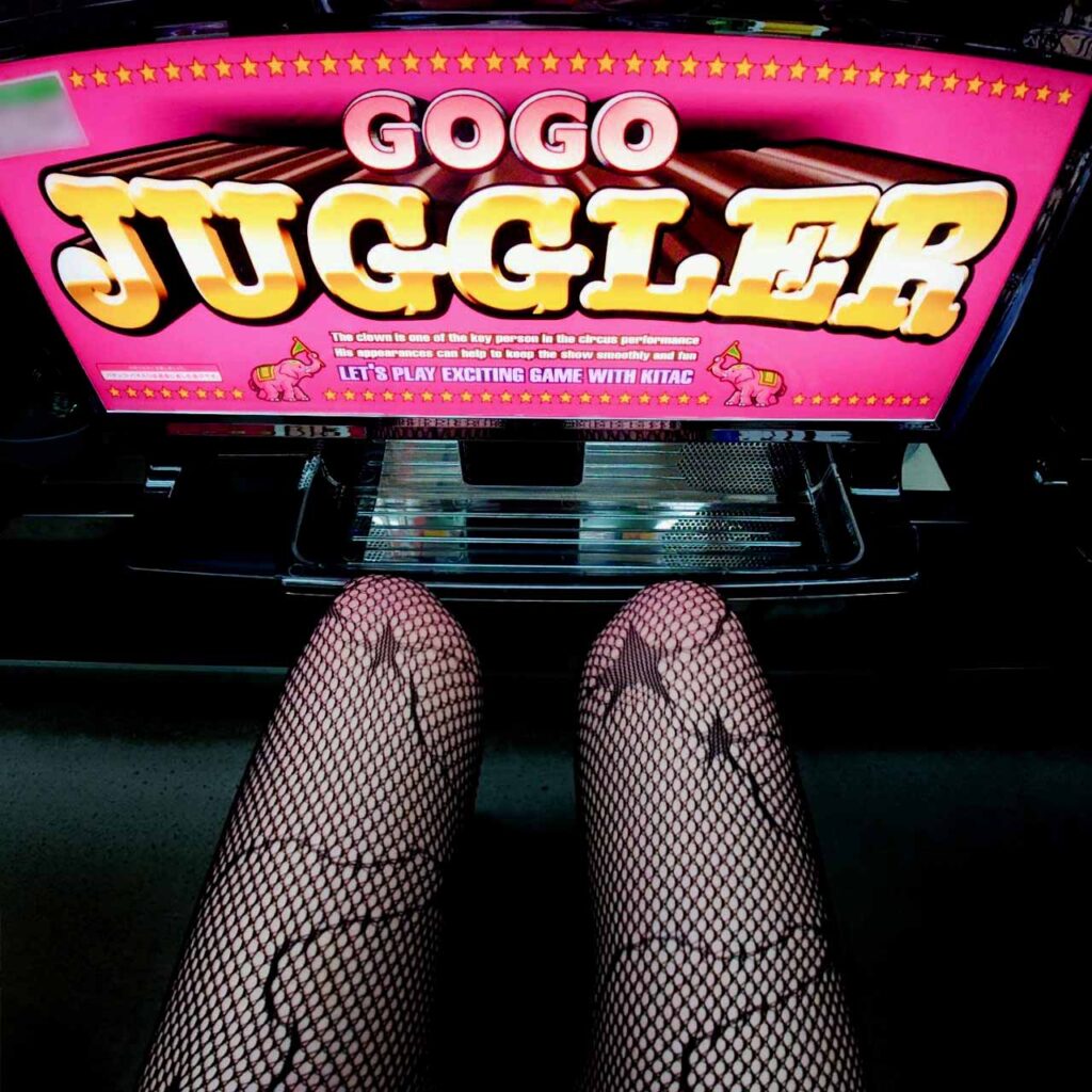 【ゴーゴージャグラー3】優しく光るGOGOランプがたまらない(´,,･ω･,,｀)♪癒しの光♡♡♡-5.jpg