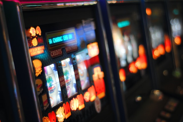 現金に換金できるスロットゲームで遊ぶ時の注意点
